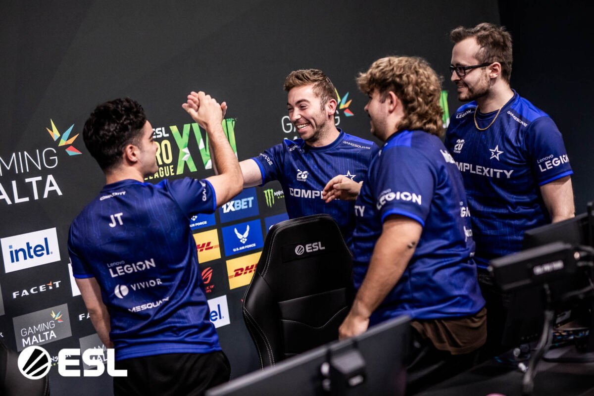 Dreamleague s23 playoffs. Арена на ESL Pro League 19. ESL Pro League s19.